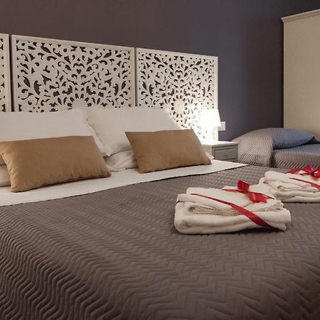 Real Giardinetto A Toledo Hotel Napoli Ngoại thất bức ảnh