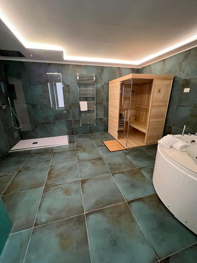 Real Giardinetto A Toledo Hotel Napoli Ngoại thất bức ảnh