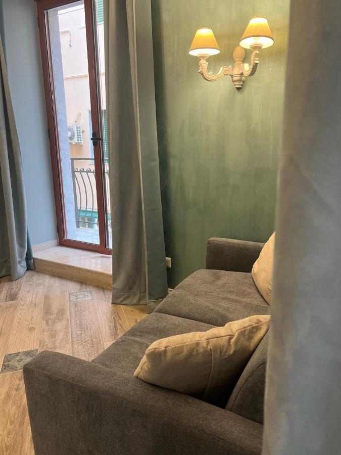 Real Giardinetto A Toledo Hotel Napoli Ngoại thất bức ảnh